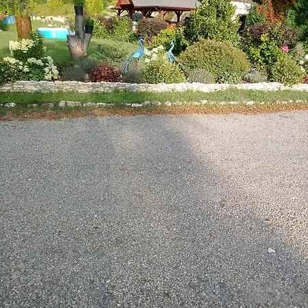 Lesna Ostoja Borek *